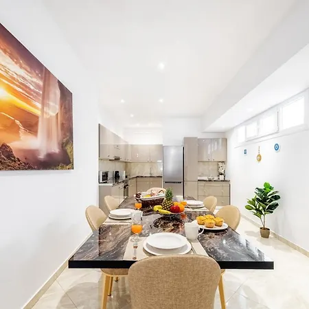 4you Luxury アパート モライティカ