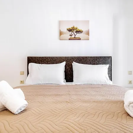 4you Luxury * モライティカ