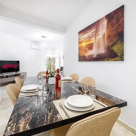 アパート 4you Luxury *