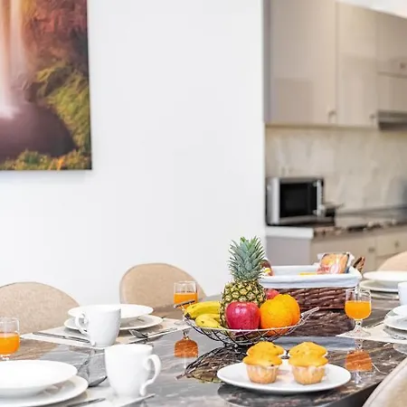 4you Luxury Apartman *